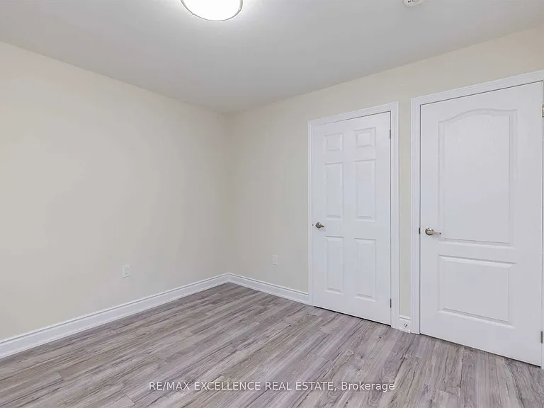 62 Goldcrest Rd #BASEMENT — Photo 6