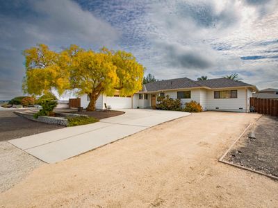 9907 Pampas Path, Salinas, CA, 93907