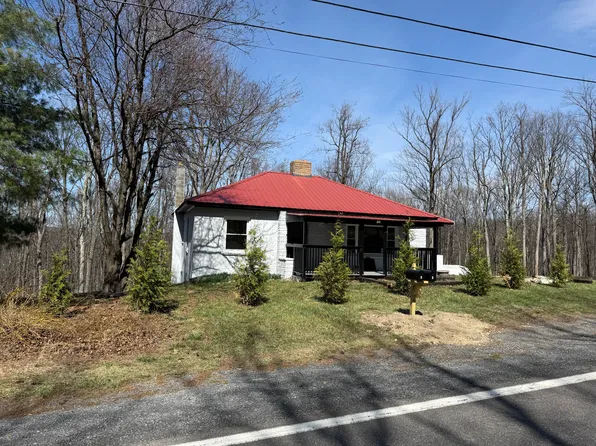 7750 Northwestern Pike, Augusta, WV