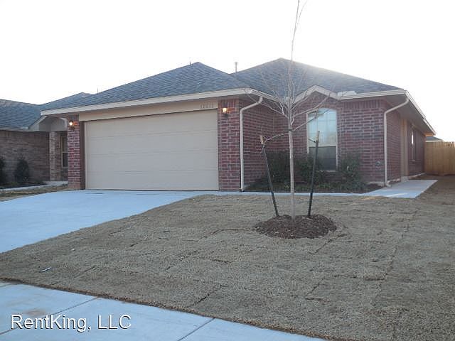 1st image of 12613 Heritage Oaks Dr