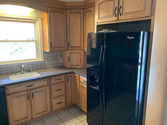 5th image of 1018 Kismet Ct