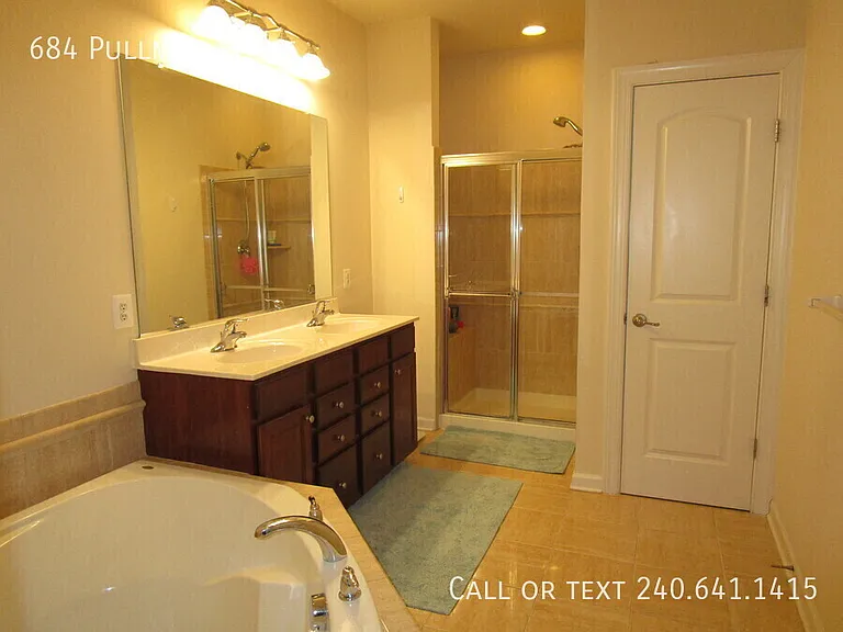 684 Pullman Pl — Photo 15