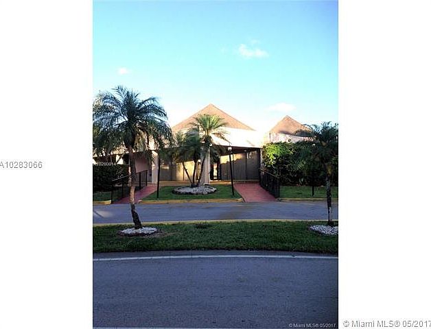 1st image of 2951 E Sunrise Lakes Dr #307