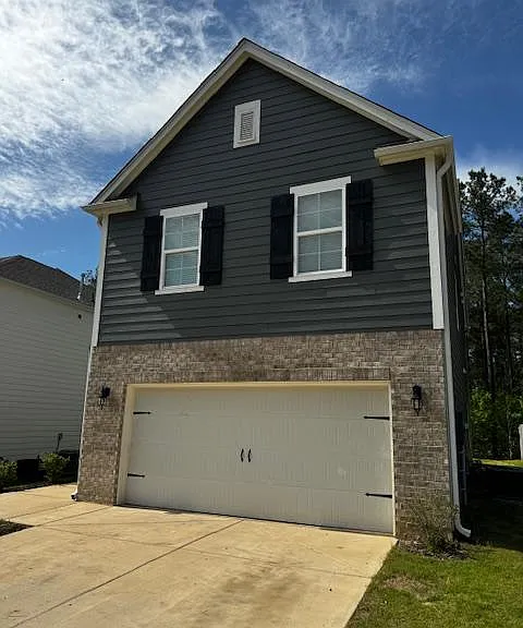 240 Chelsea Park Dr — Photo 3
