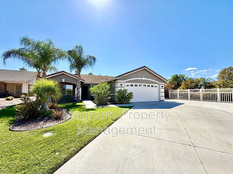 31285 Hamburg Cir