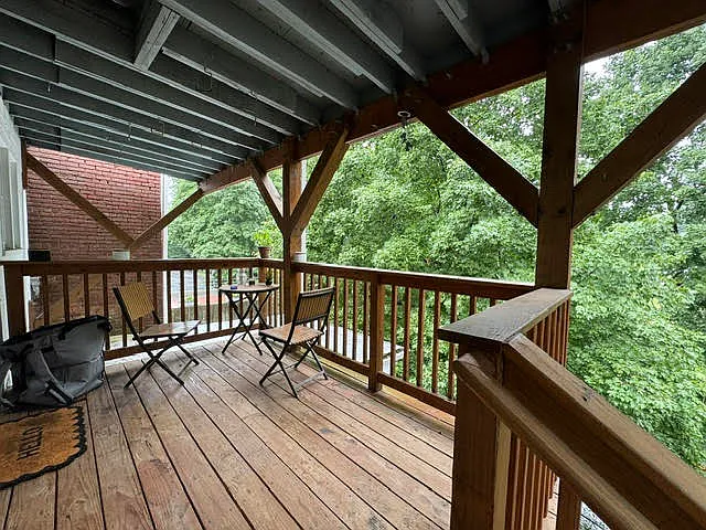 284 Main St #3 — Photo 2
