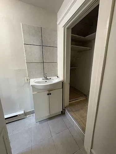 703 Moy Ave #2 Photo 1