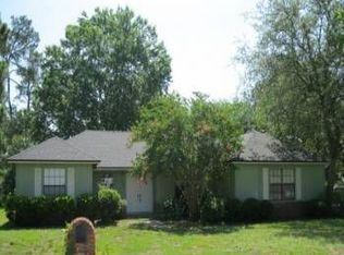 720 McCollum Cir, Neptune Beach, FL 32266