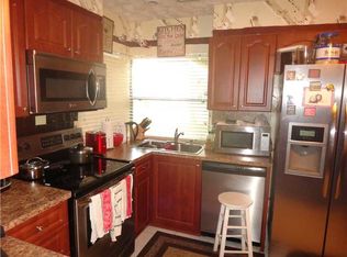 5522 Constant Spring Ter, Lauderhill, FL 33319