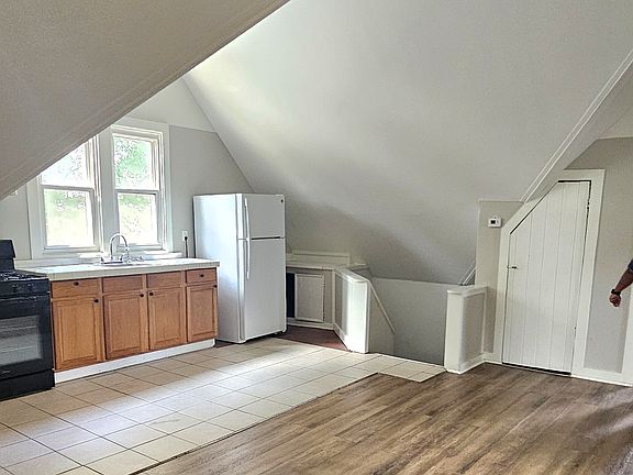 4th image of 1268 Quinnipiac Ave #C