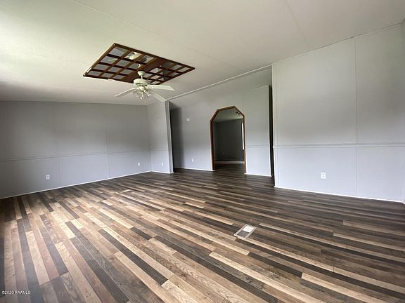 4th image of 114 Nanoke Ln