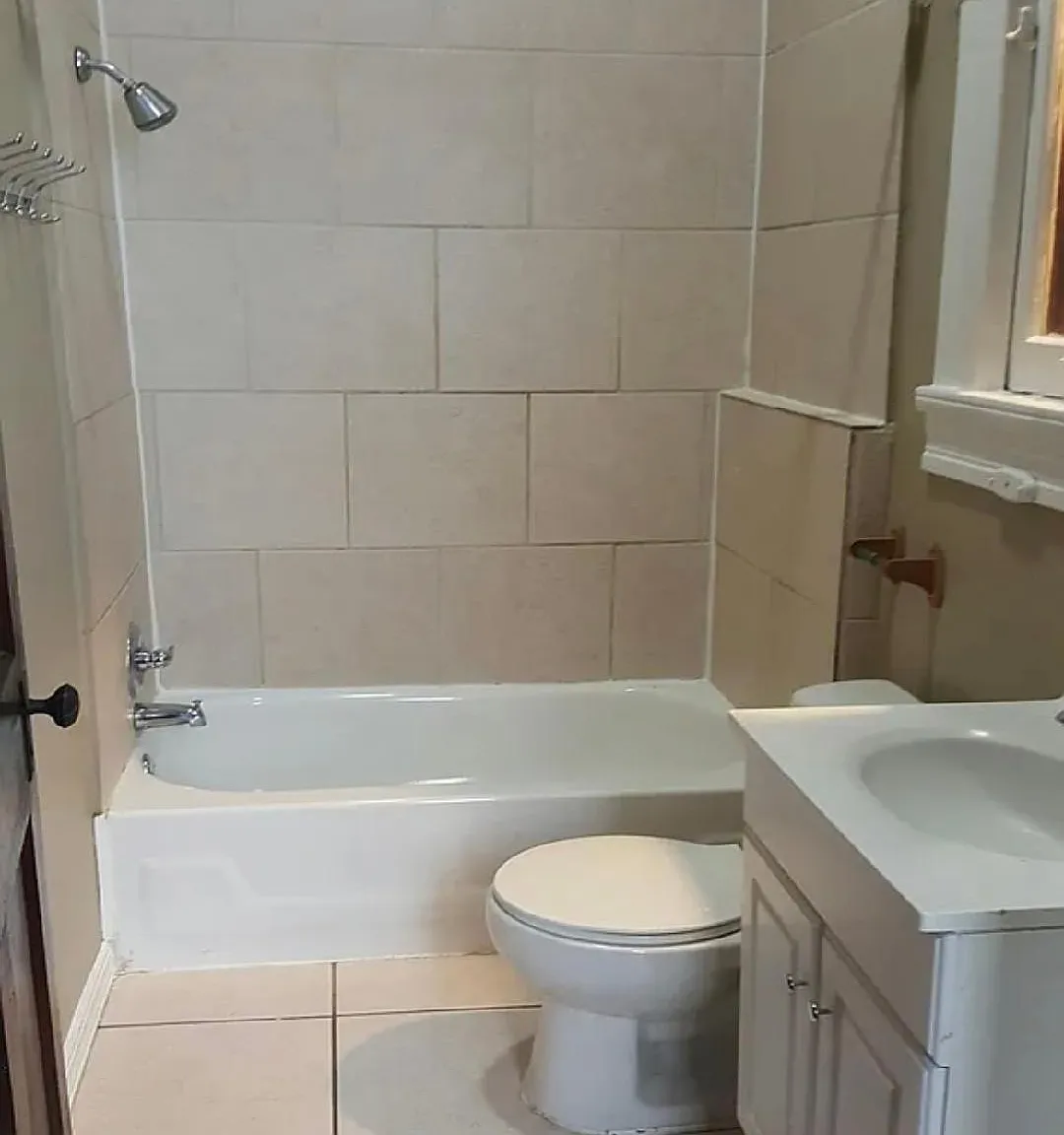 2 bed, 1000 sqft, $1,395 — Photo 3