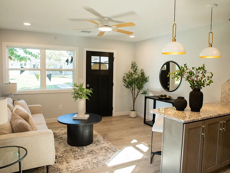 The Retreat at Paradise Valley Apartments — Photo 27