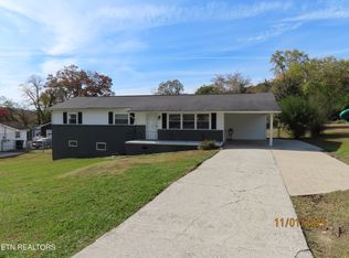 6613 Burbank Cir, Knoxville, TN 37918