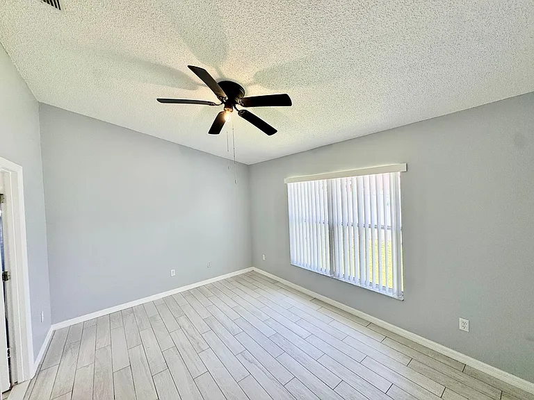 2298 Santa Lucia St — Photo 20