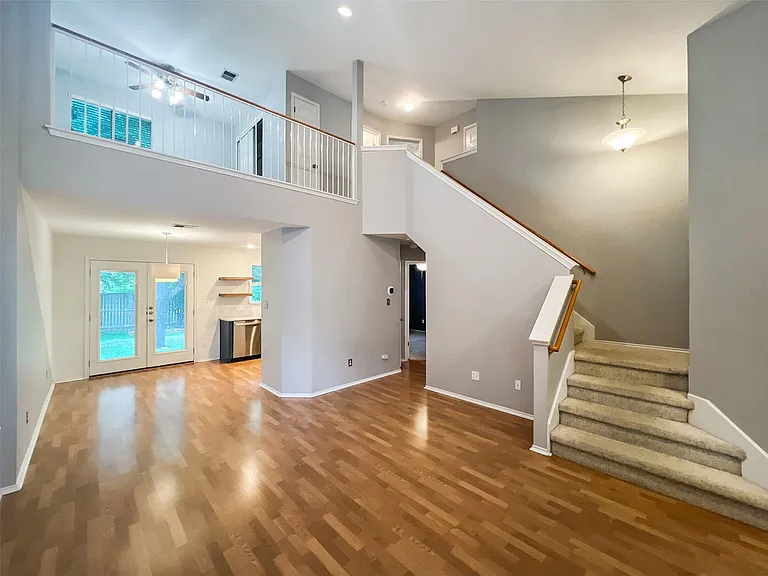 7521 Peabody Dr — Photo 4