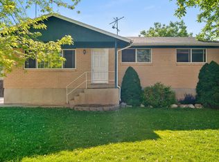 1679 N 2800 W, Clinton, UT 84015