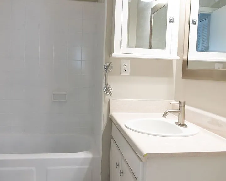 Stone Brooke Apartments Homes — Photo 103