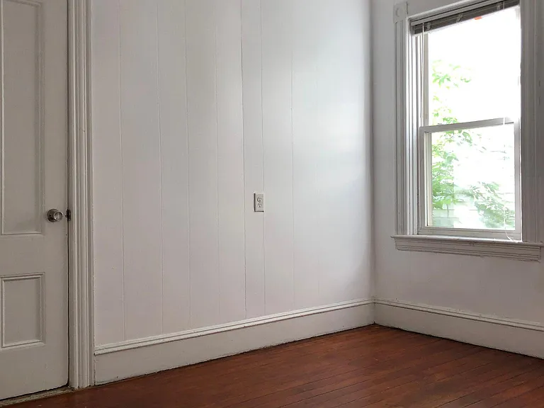 27 Violet St #1 — Photo 25