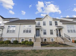 7095 Donerail Dr, New Albany, OH 43054