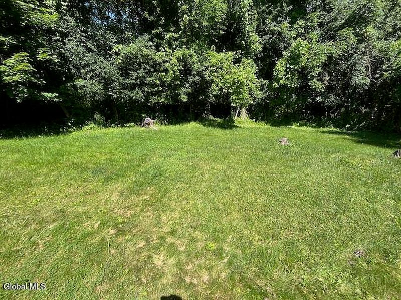 5th image of 29 Moulds Ave