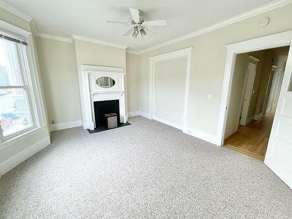 5th image of 3332 Sacramento St