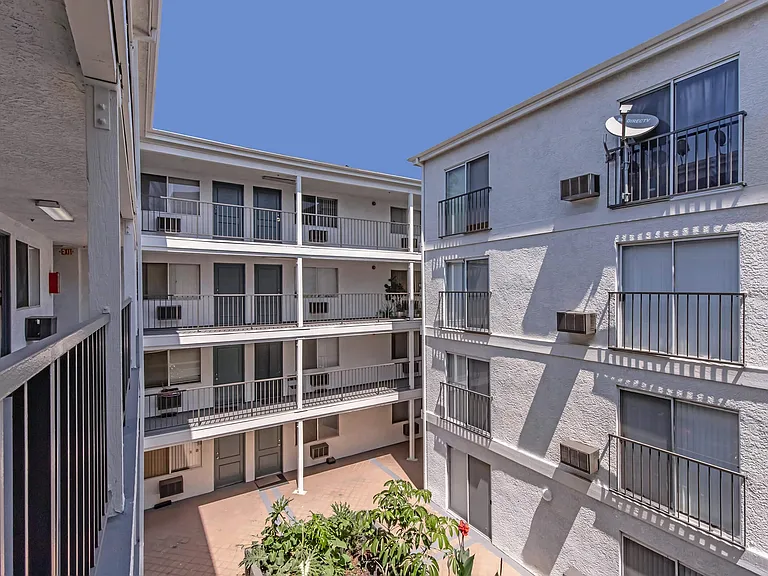 Bella Vista Senior Apartments — Photo 16