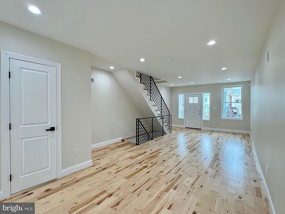 1st image of 6952 Cedar Park Ave
