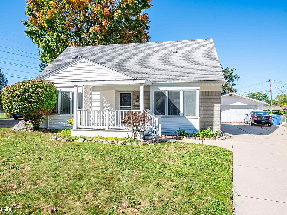 1st image of 29691 Newport Dr