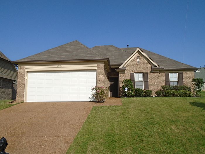 1st image of 2288 Southern Woods Dr
