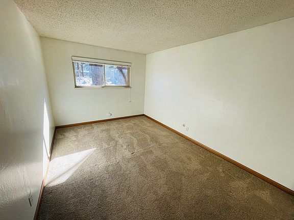 5th image of 3999 Cedar Ave APT 42