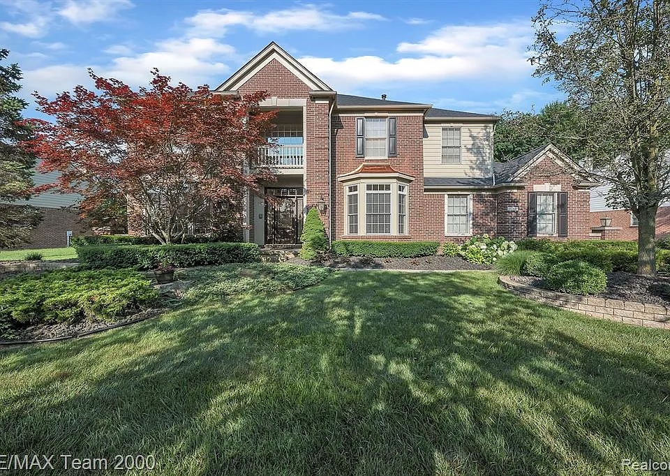 1248 Lasalle Rd
