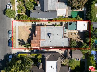 108 N Laurel Ave, Los Angeles, CA 90048