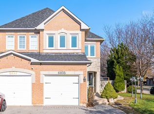 6835 Dillingwood Dr, Mississauga, ON L5N6Z9