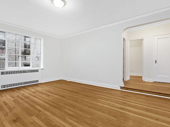 3rd image of 151 E 90th St APT 6B