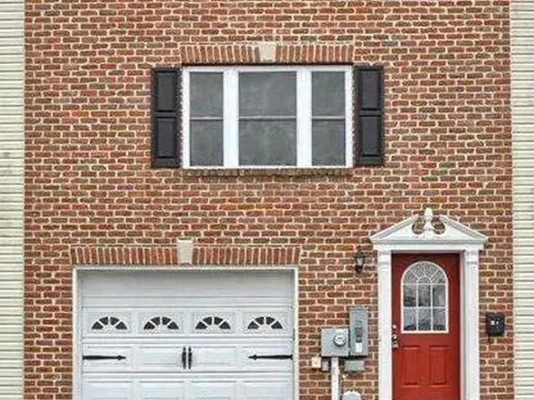 10 Orange St, Mount Holly Springs, PA 17065