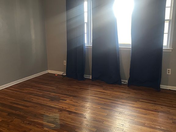 3rd image of 437 Columbus Ave APT 11