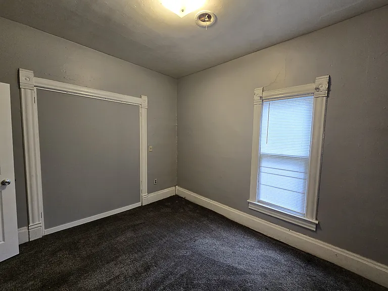 232 Center St — Photo 13