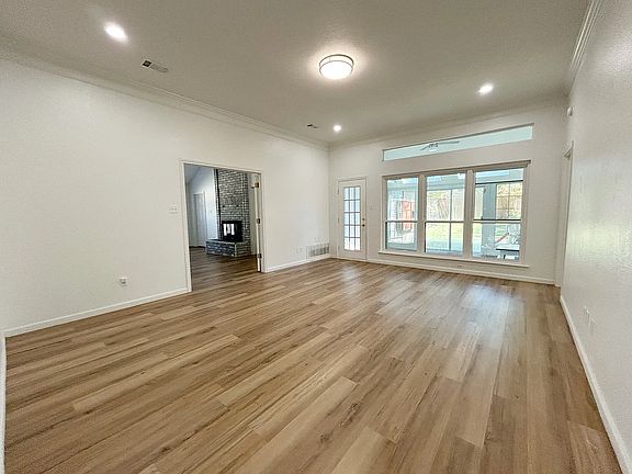 5th image of 3324 Timber View Cir