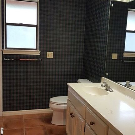 3rd image of 13311 Hunters Hollow St