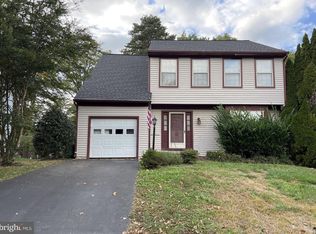 12216 Arabian Pl, Woodbridge, VA 22192