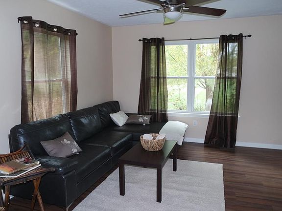 3rd image of 5362 Todd Dr