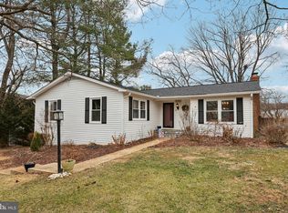 28 Piedmont St, Warrenton, VA 20186