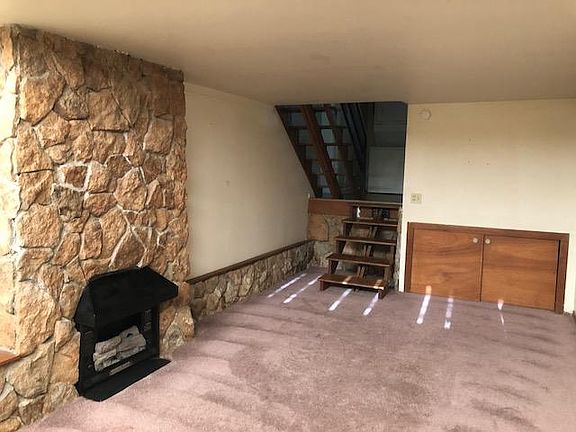 Main floor living room