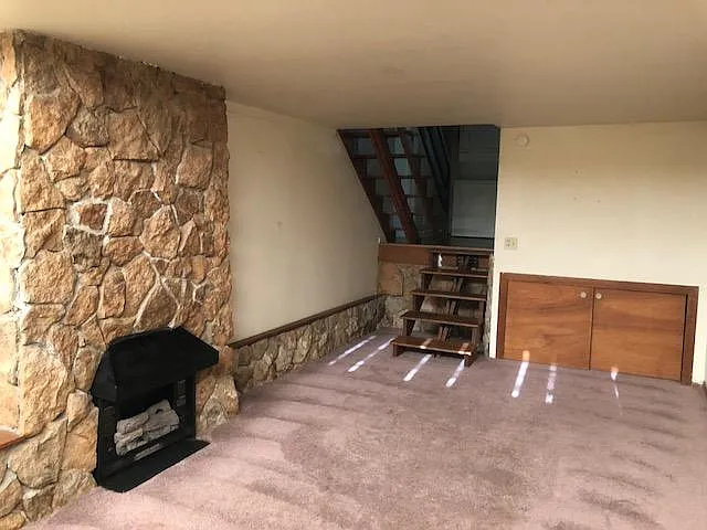 Main floor living room