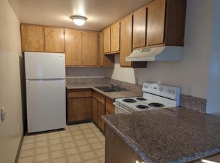 130 N Oregon St UNIT 7, Yerington, NV 89447