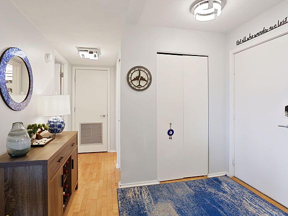 3rd image of 121 Washington Ave S APT 1816