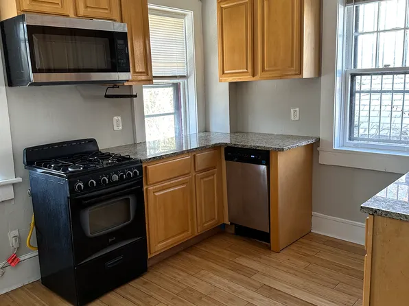 2254 Bryn Mawr Ave, Philadelphia, PA