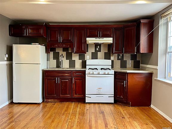 4th image of 88-32 146th St #2