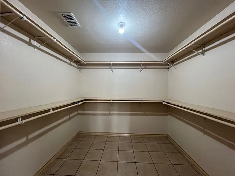 408 Badajoz Ln — Photo 16